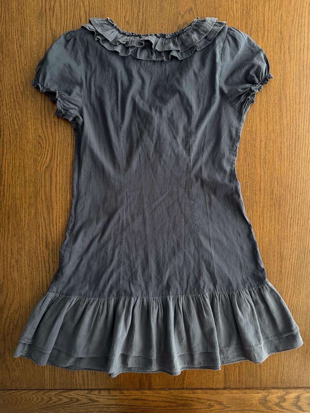 GUESS Ruffled V-Neck Short Sleeve Dress - Dark Navy - Picture 2 of 6